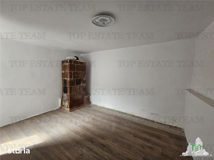 Casă cu 4 camere cu Teren 280 Mp în Central