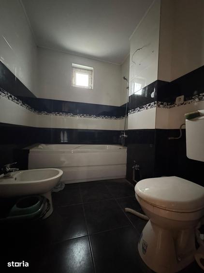 Apartament cu 4 camere în Central