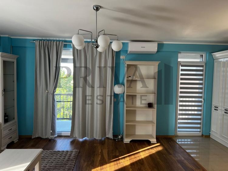 Apartament cu 3 camere decomandat, mobilat în Aradului