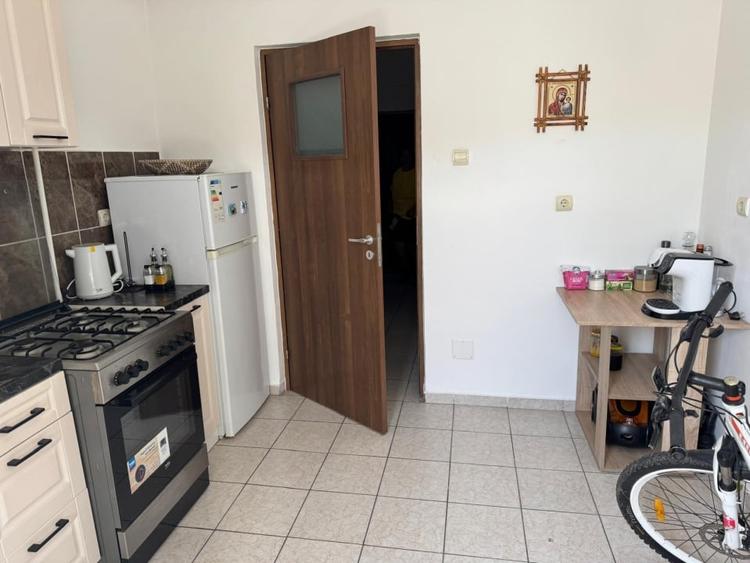 Apartament cu 2 camere decomandat, mobilat în Gura Humorului
