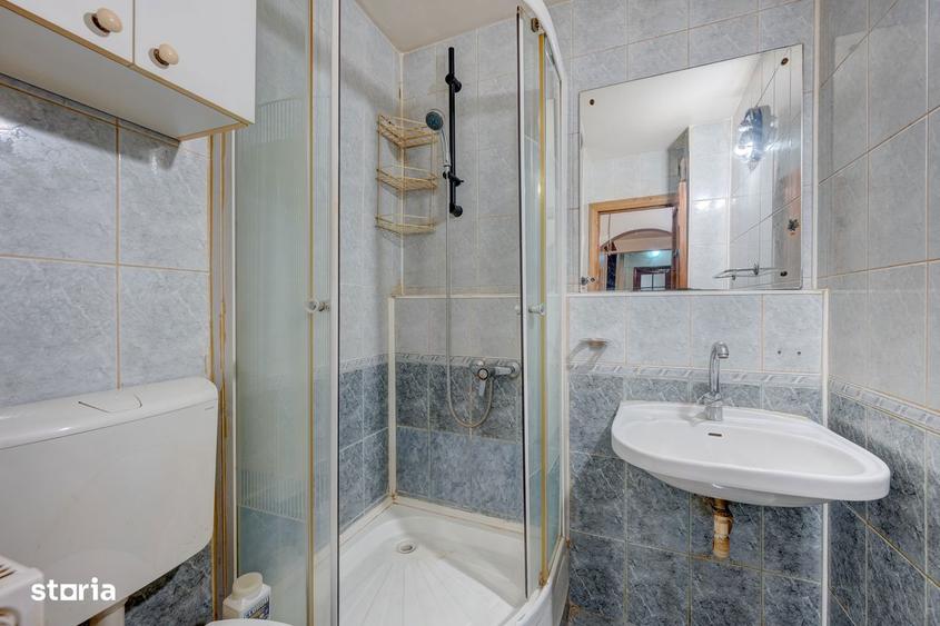 Apartament cu 4 camere în Decebal