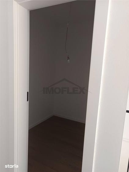 Apartament cu 4 camere în Giroc