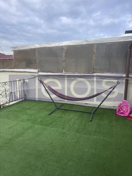 Casă individuală cu 6 camere cu Canalizare în Cotroceni