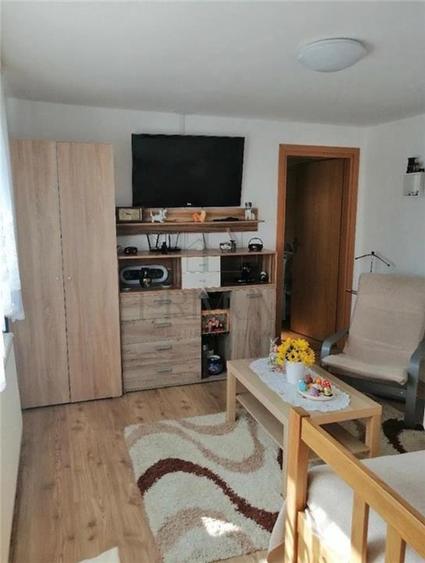 Casă individuală cu 3 camere cu Piscina în Braytim