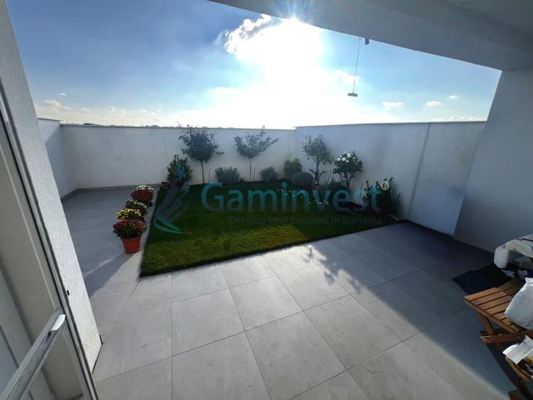 Duplex cu 3 camere cu Canalizare în Nojorid