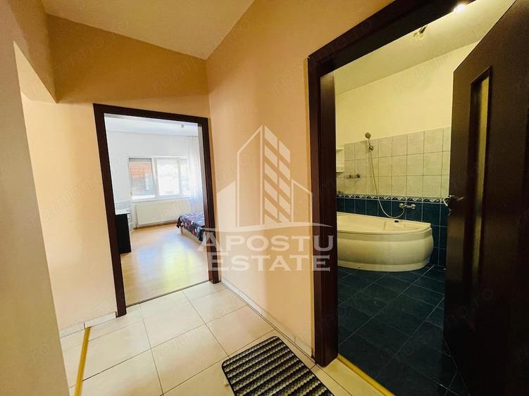 Casă cu 3 camere în Intim