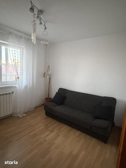Apartament cu 3 camere în George Enescu