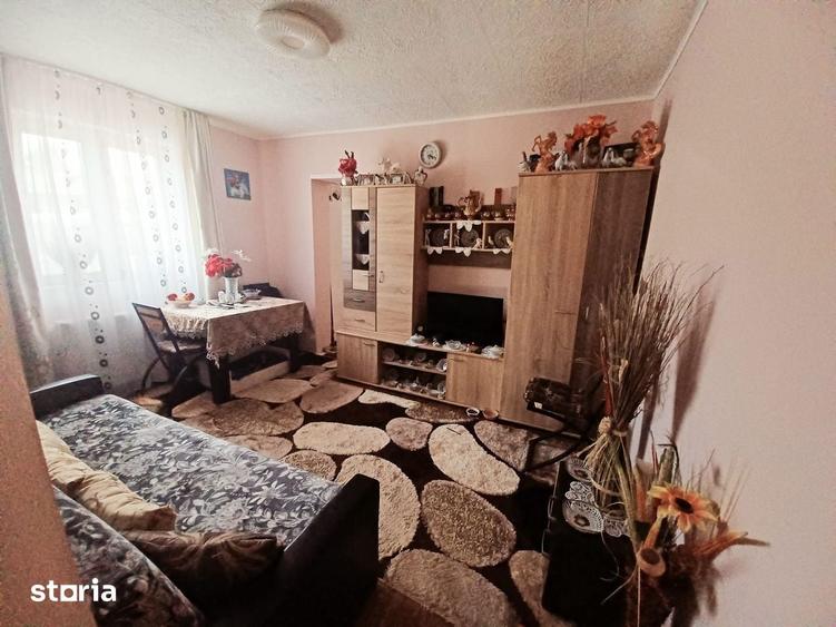 Apartament cu 2 camere, mobilat în Iris