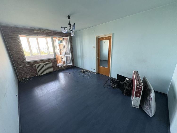 Particular apartament decomandat 2 camere metrou titan - 7