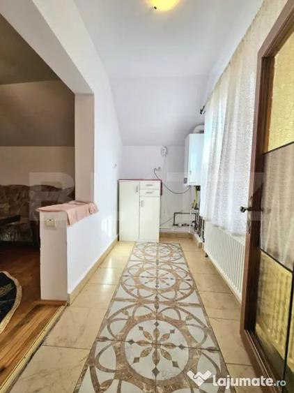 Apartament cu 3 camere decomandat în Chișoda
