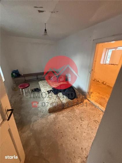 Casa de vanzare zona Centrala, 3 camere, teren 184 mp - 5