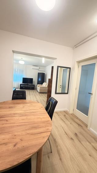 Duplex cu 3 camere cu Canalizare în Central