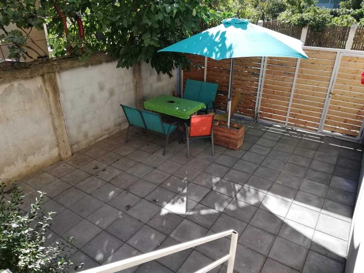 Inchiriez garsoniera dubla , curte proprie . Valea Furcii Drumul Taberei. - 1