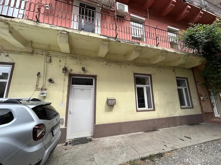 Spațiu comercial, de 85 mp, în Ultracentral