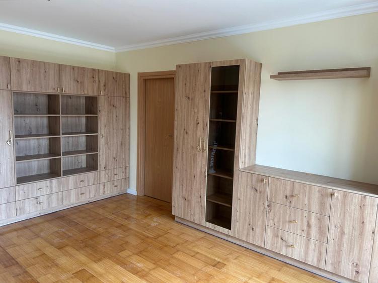 Apartament cu 2 camere semidecomandat, mobilat în Borhanci