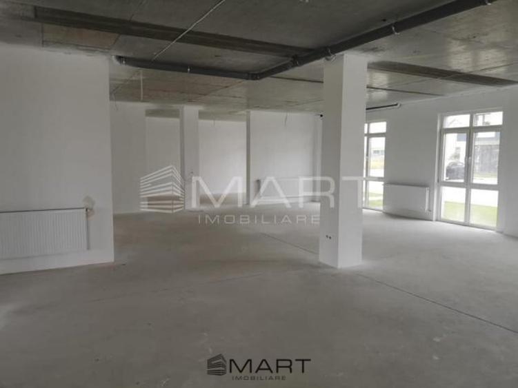 Spațiu comercial, de 229 mp, în Central