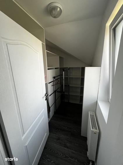 Casă cu 4 camere cu Teren 486 Mp în Iris