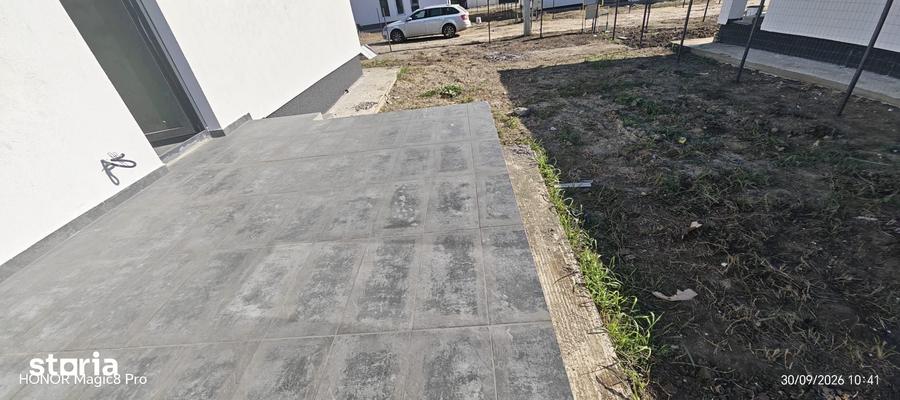 Casă cu 3 camere cu Teren 360 Mp în Holboca
