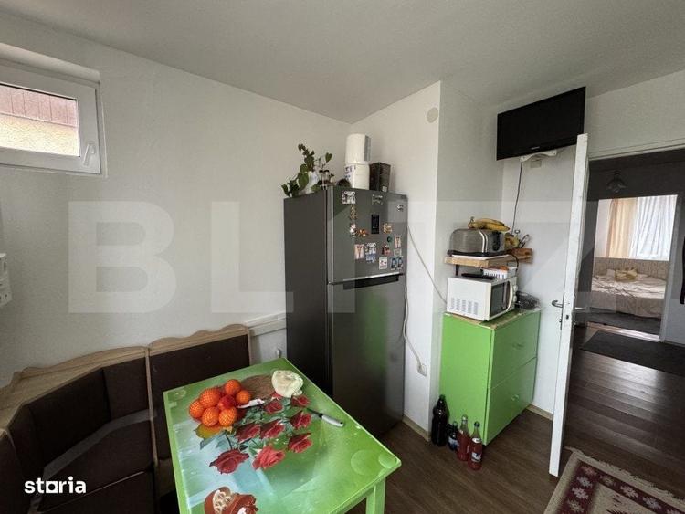 Apartament cu 4 camere decomandat în Deve