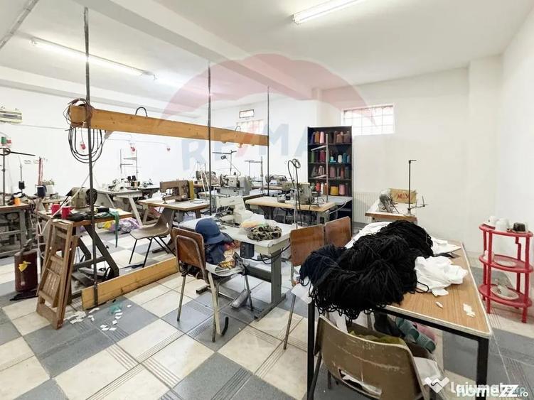 Spațiu comercial, de 573 mp, în Casa de Cultură