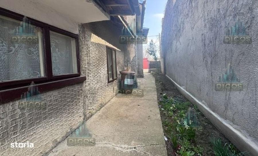 Casă cu 3 camere în Uiești