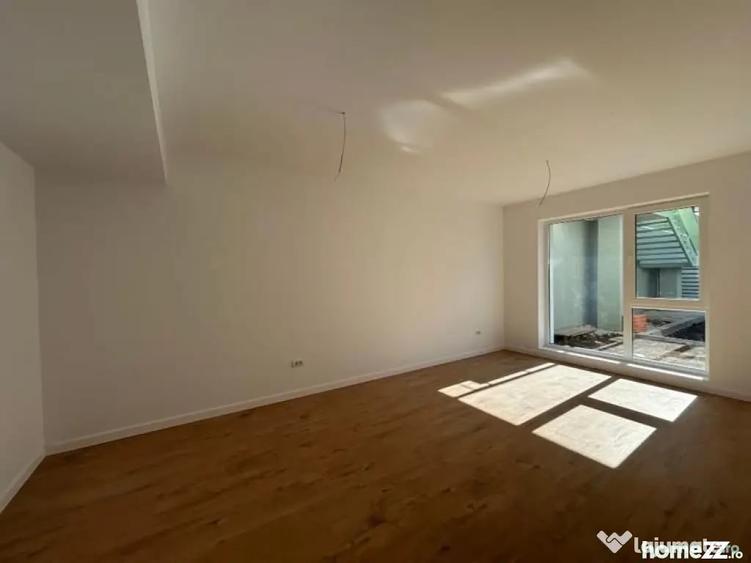 Apartament cu 2 camere decomandat în Tunari