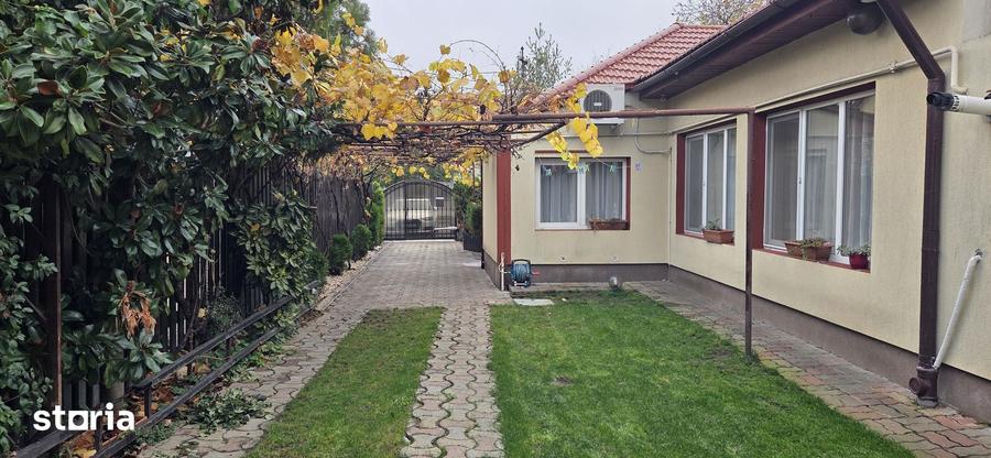 Casă cu 4 camere cu Teren 335 Mp în Steaua
