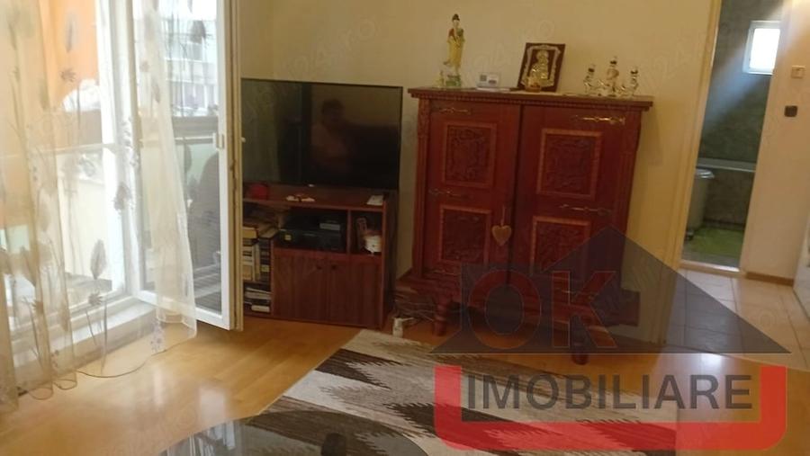 Apartament cu 2 camere semidecomandat în Confecții