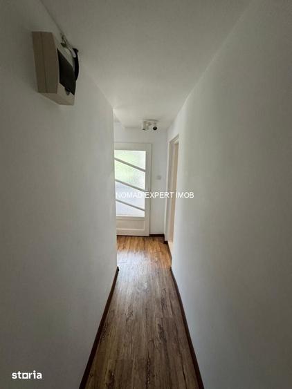Casă cu 3 camere decomandat cu Teren 492 Mp în Central
