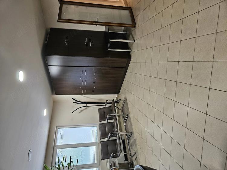 Spațiu comercial, de 1,028 mp, în Decebal