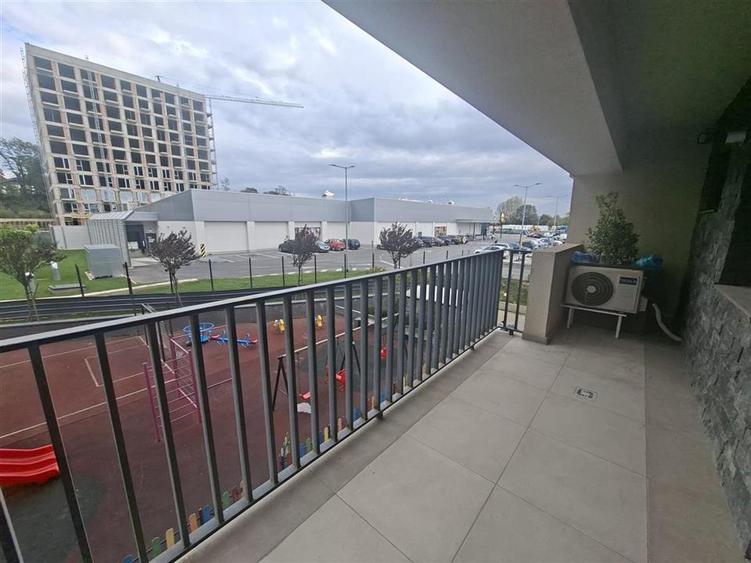 Apartament cu 2 camere decomandat, mobilat în Tătărași