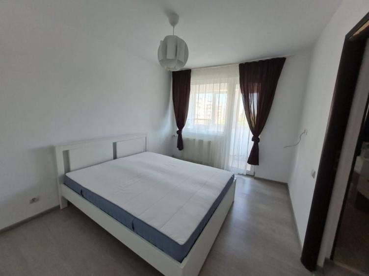 Apartament cu 2 camere semidecomandat în Titan