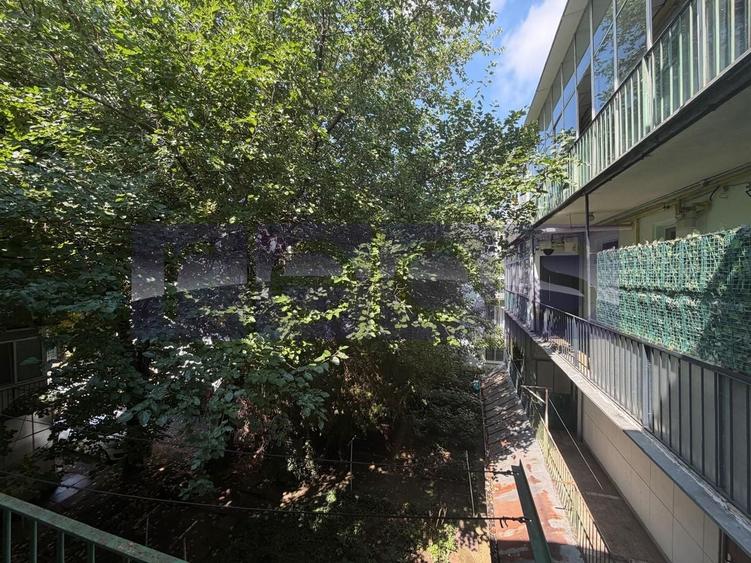 Apartament cu 2 camere decomandat în Primăverii