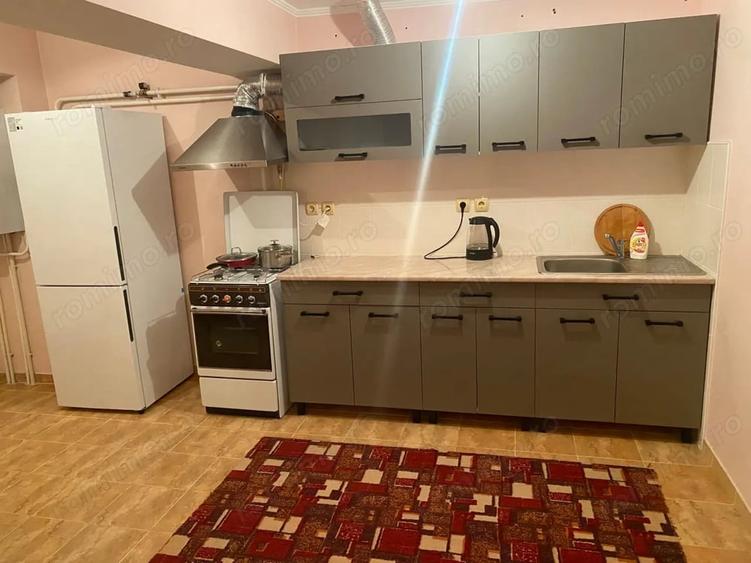 Apartament cu 2 camere decomandat în Olteniței