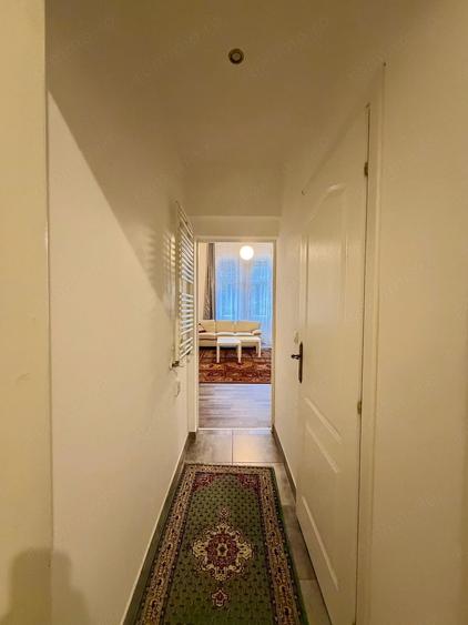 Apartament cu 3 camere decomandat în Sinaia