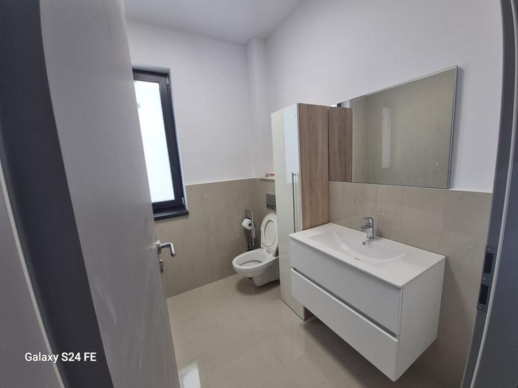 Apartament cu 2 camere decomandat, mobilat în Giroc