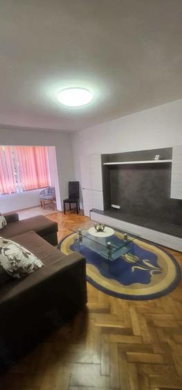 Apartament cu 3 camere decomandat în Tudor Vladimirescu