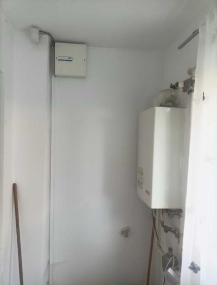 Casă cu 3 camere în Coman