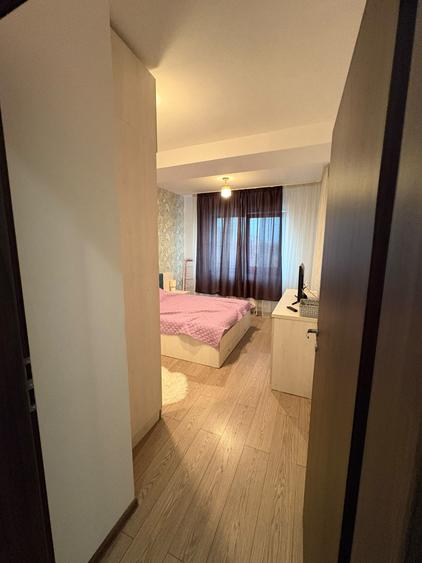 Apartament cu 2 camere decomandat în Drumul Taberei