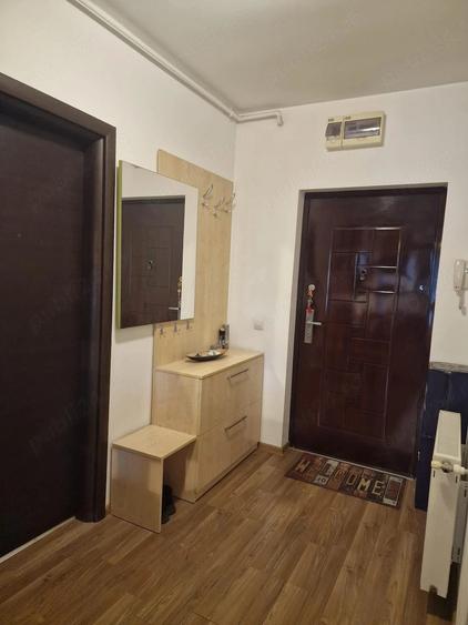 Garsonieră decomandată în Berceni