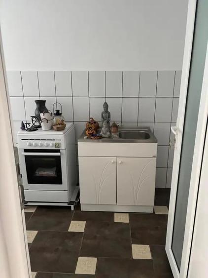 Casă cu 5 camere în Central