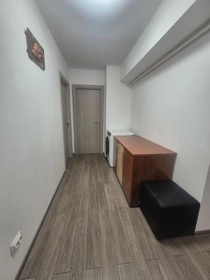 Apartament cu 2 camere decomandat în Vitan