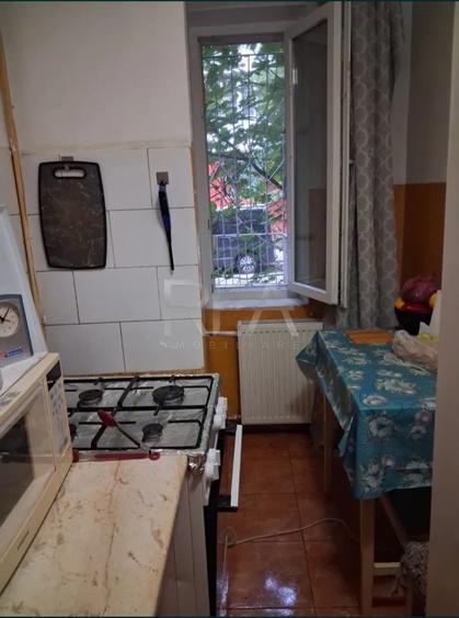 Garsonieră decomandată, mobilată în Berceni