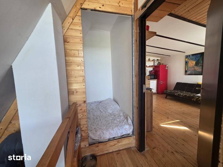 Casă cu 3 camere cu Teren 300 Mp în Sânmartin