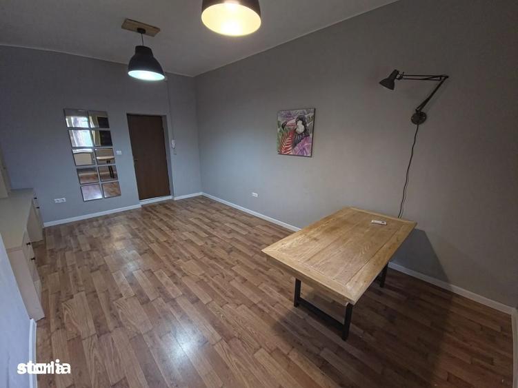 Spațiu comercial, de 22 mp, în Faleza Nord