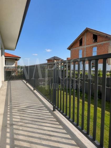 Casă individuală cu 5 camere cu Canalizare în Chinteni