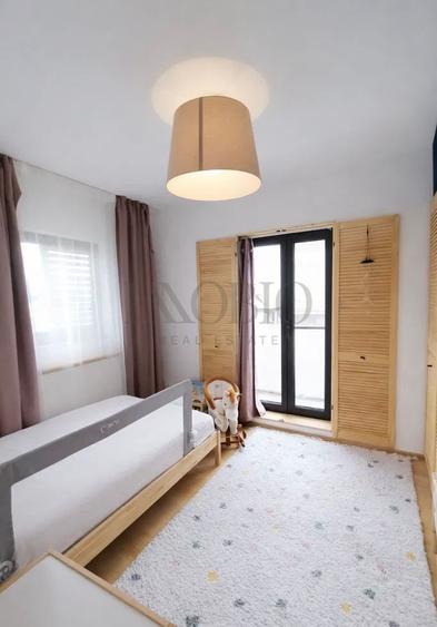 Apartament cu 6 camere semidecomandat, mobilat în Floreasca