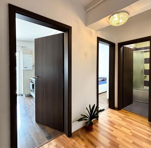 Apartament cu 2 camere decomandat în Central