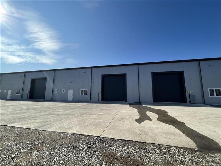Spațiu industrial, de 850 mp, în Central