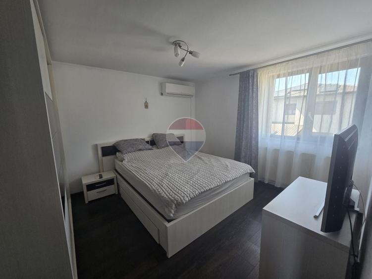 Duplex cu 3 camere cu Teren 200 Mp în Berceni